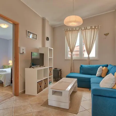 Villa Family House Harriet Loborika